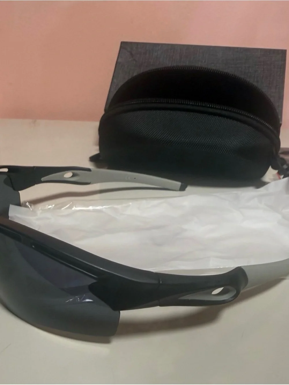 ROSEMAL unisex Wraparound Full Rim Sunglasses Black Plastic Frame Gray Lenses